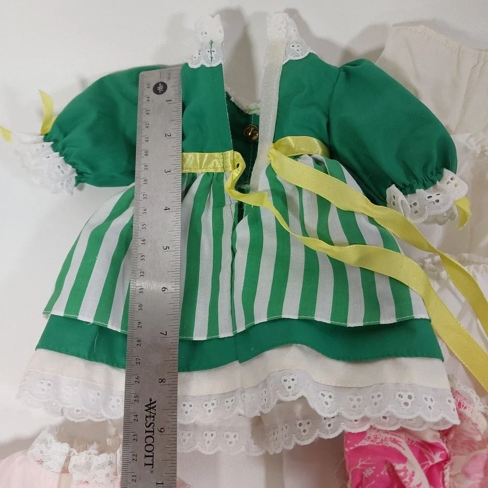 Vtg Lot Doll Clothes Accesories Irish Hawaiian Christening Duck Shoes Headband‎